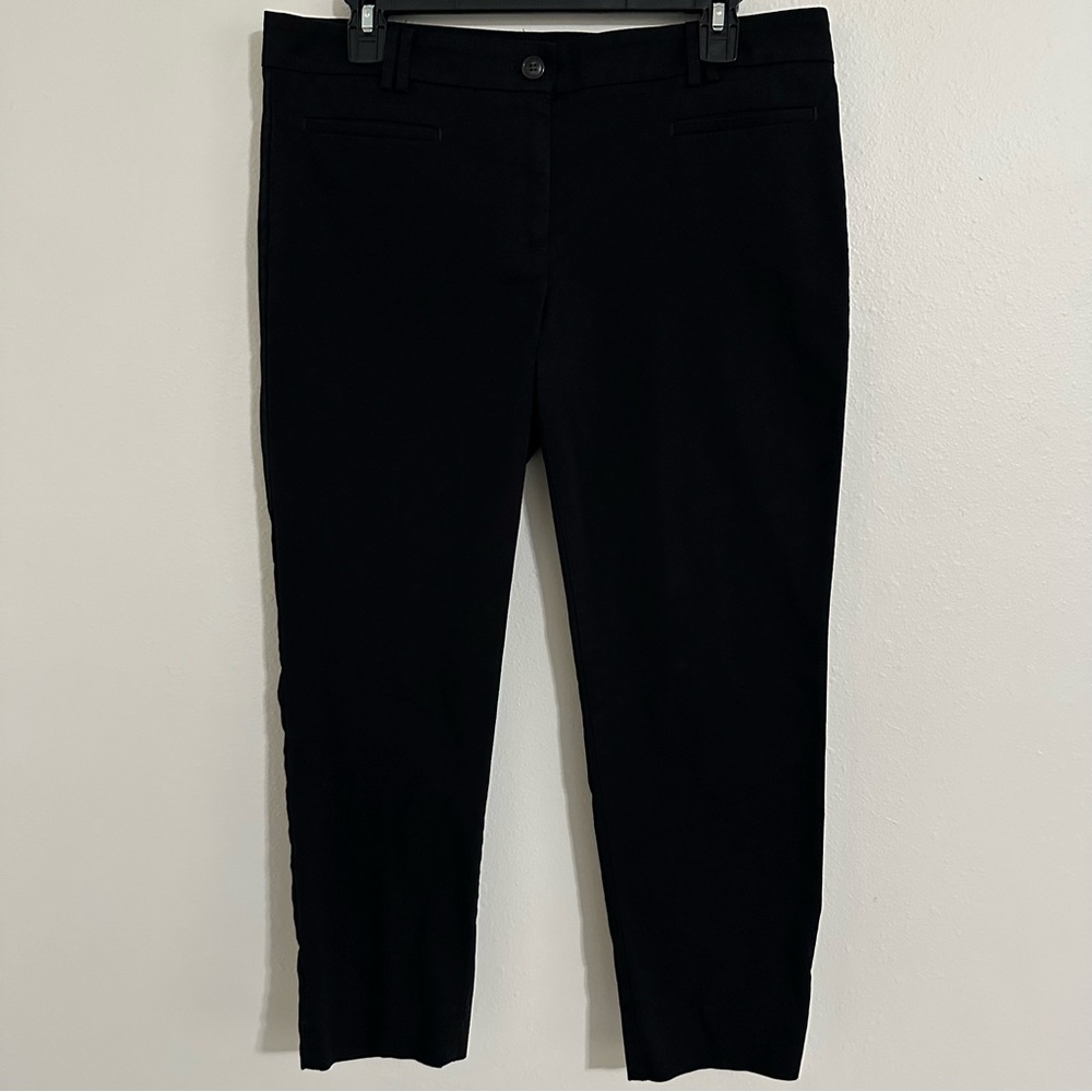 Ann Taylor Black Capris